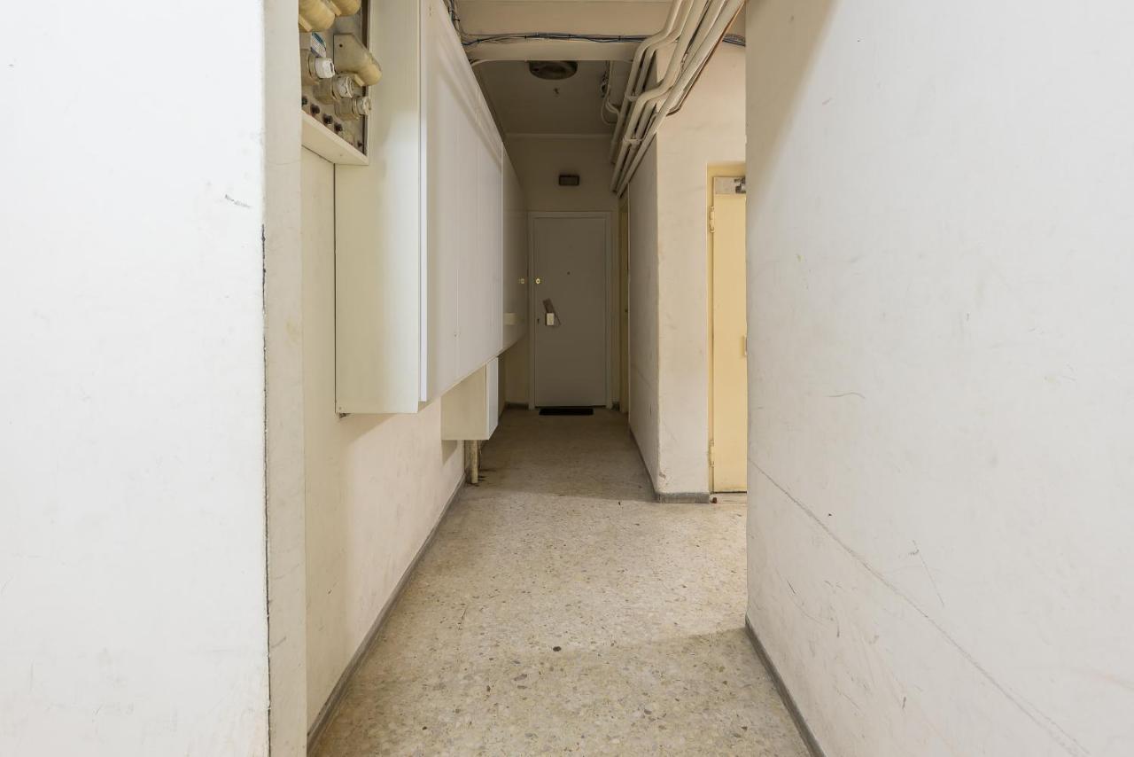 Apartment At Megaro Mousikis St Semi Basement 1Bed 2 Pers Atény Exteriér fotografie